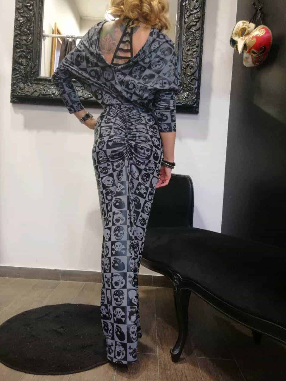 Long ladies dress HALLOWEEN Long ladies dress HALLOWEEN