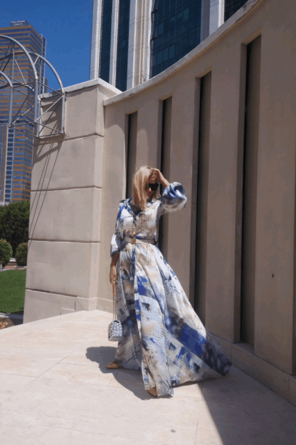 Long ladies dress 1050