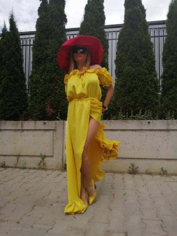 Long ladies dress 1073