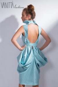 Ladies' dress with a naked back 1093