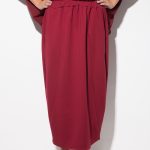 Long ladies skirt 1121